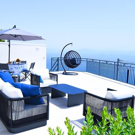 B&B Blue View Фуроре Екстер'єр фото