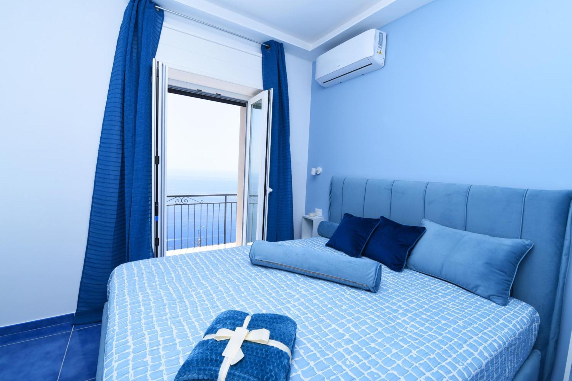 B&B Blue View Фуроре Екстер'єр фото