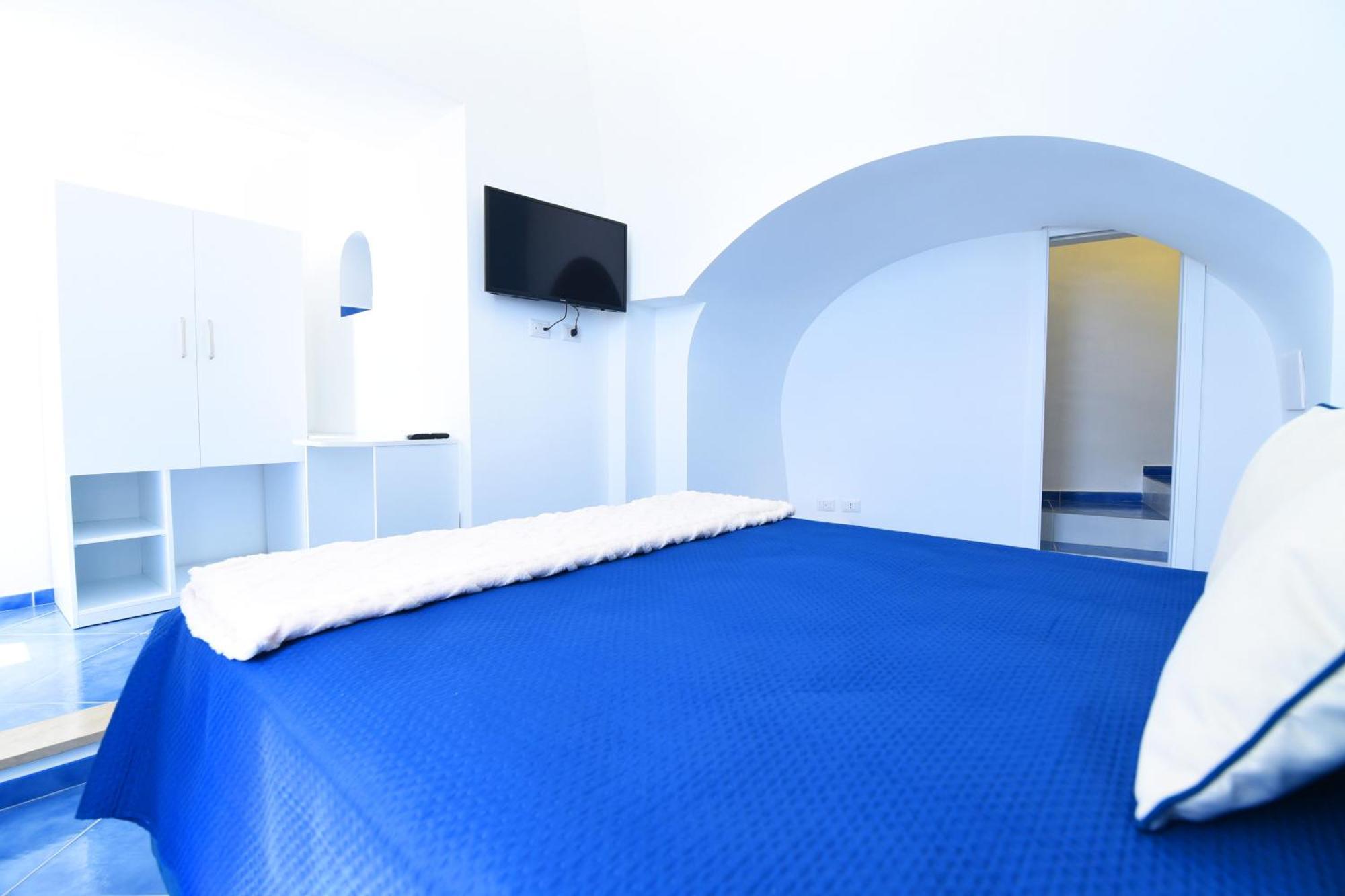 B&B Blue View Фуроре Екстер'єр фото