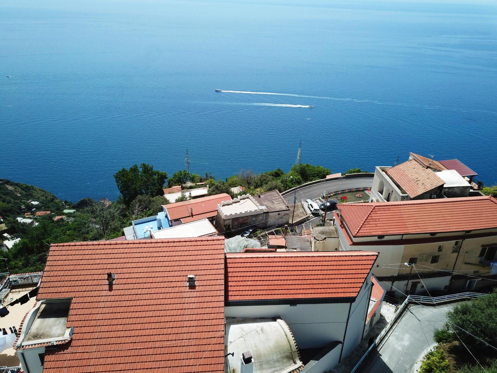 B&B Blue View Фуроре Екстер'єр фото